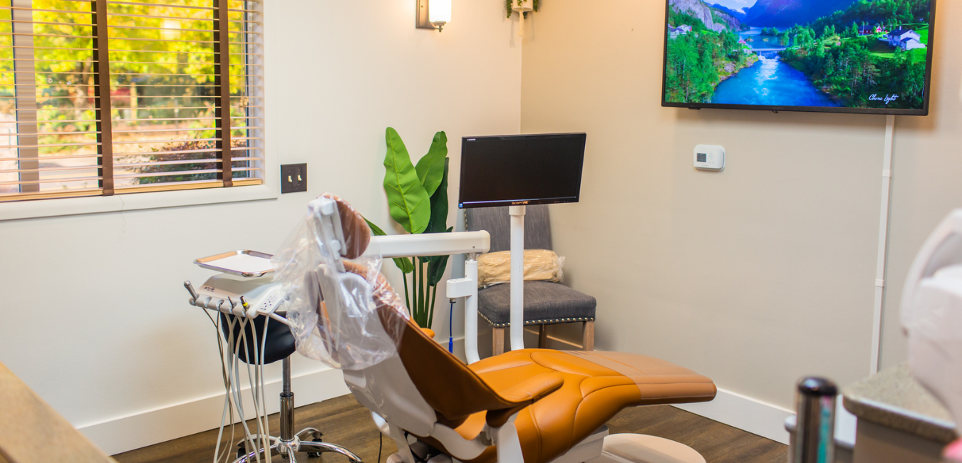 emergency dental portland clinic chair